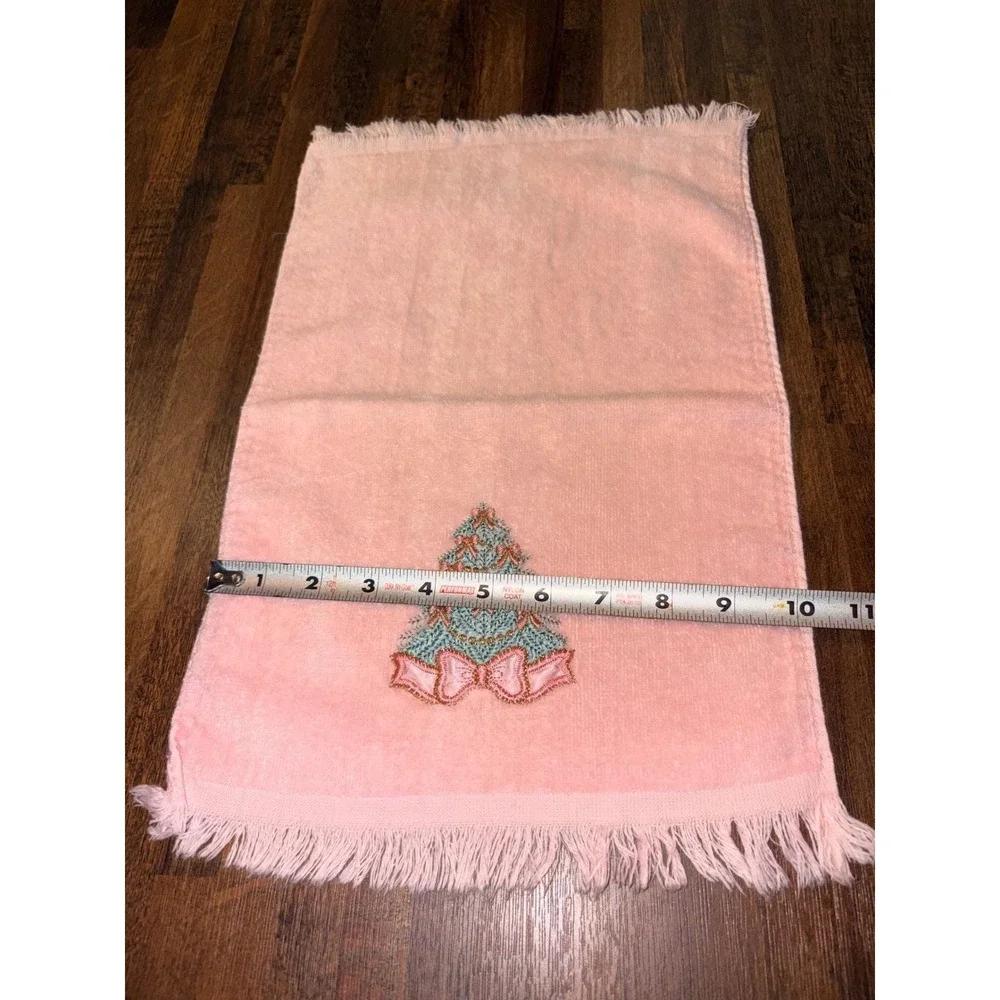 Vintage Pink Christmas Tree Hand Towel Embroidered Bows Fringe Guest Towel 17x10